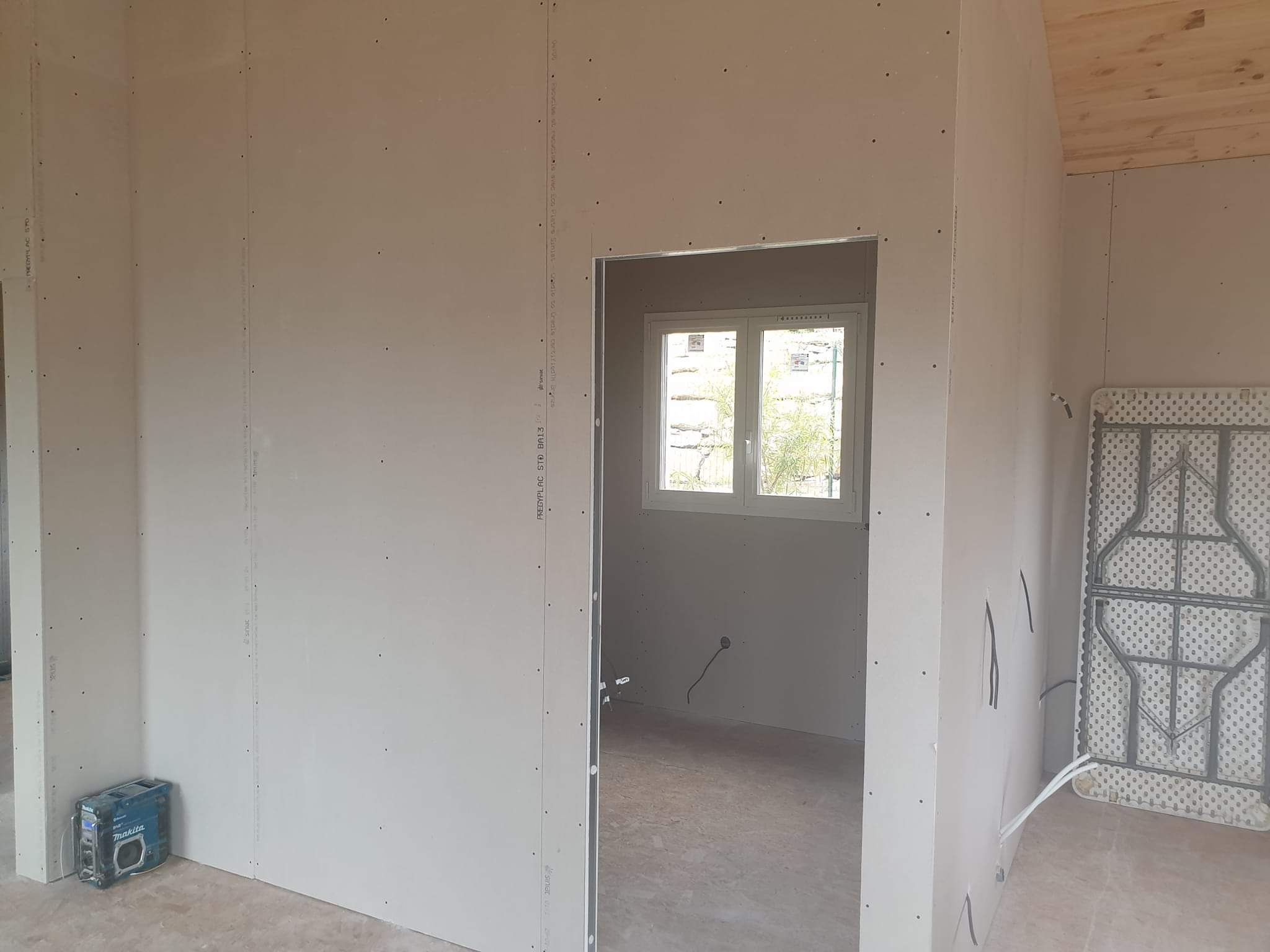 FB_IMG_1728485698698